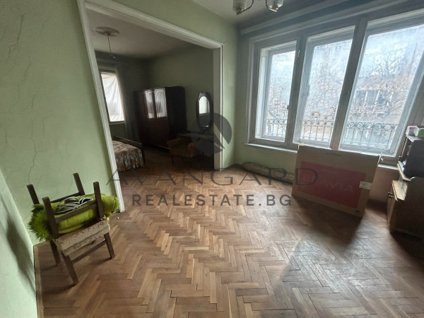 A three -bedroom with a parking space military hospital
