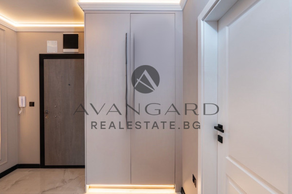 LUXURY TWO-ROOM APARTMENT