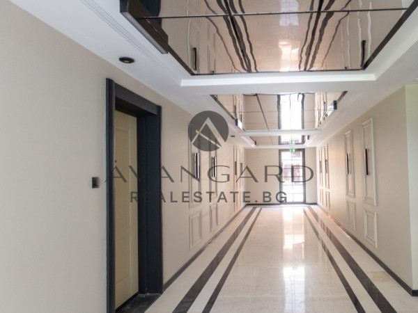 BEFORE ACT 16! Three-room Ostromila