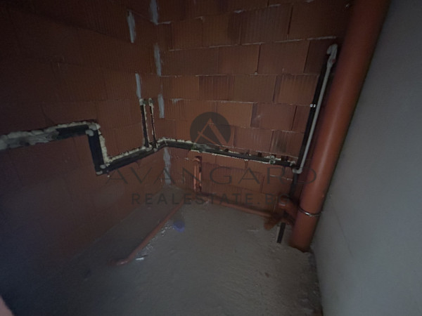 ИЗГОДНО! ДВУСТАЕН С АКТ 14