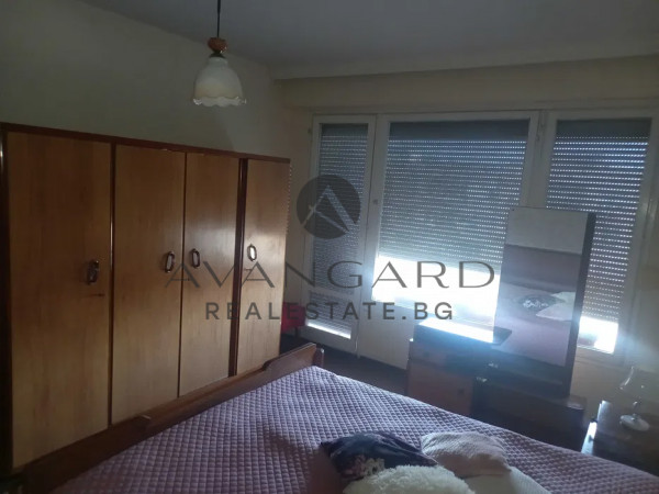 One -bedroom with three separate rooms to the white birch