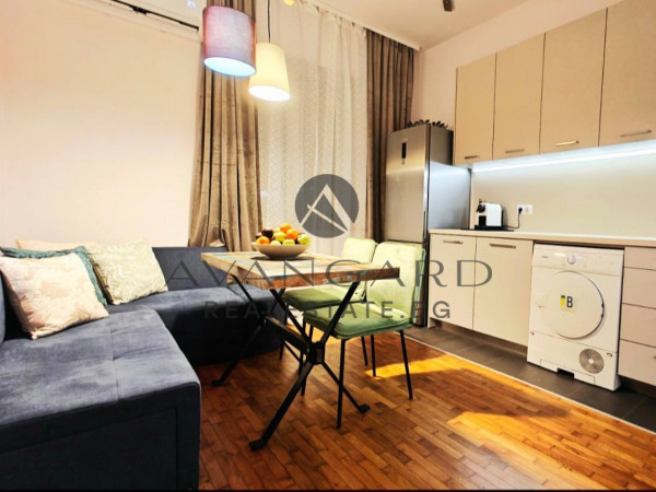 Two bedroom apartment in the perfect center !!!