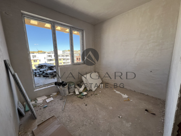 Two -bedroom apartment south with act 14