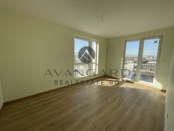 NEW THREE-ROOM SMYRNENSKI WITH ACT 16