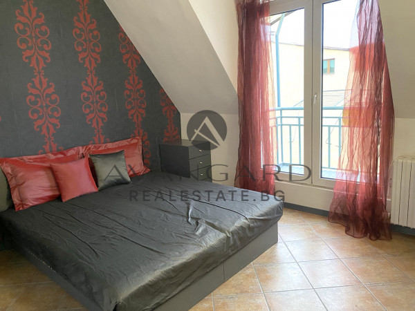 A three -bedroom furnished! Karshiyaka!