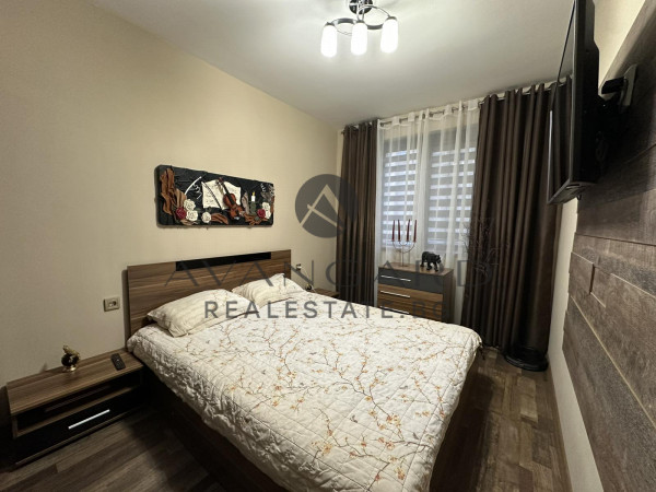 Two -bedroom/communicative place/south!