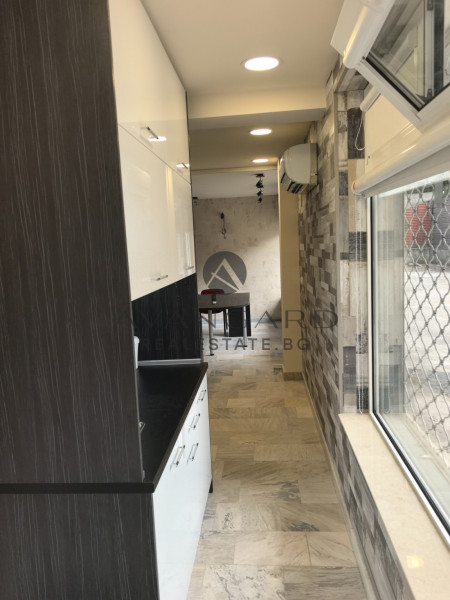 ОФИС / ВОДНАТА ПАЛАТА