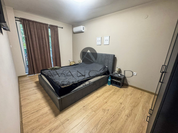 Обзаведен двустаен до Стоматологичен факултет