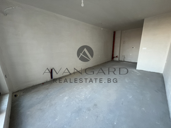 Spacious one -bedroom apartment in front of act 16
