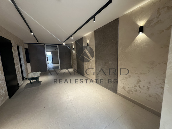 Тристаен апартамент с акт 16 !