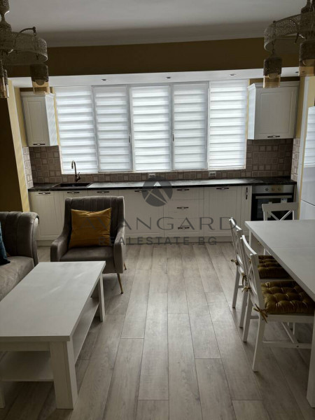 Luxury four-room apartment next to MG