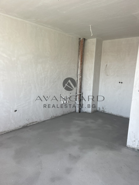 Act 14! Two -bedroom new building