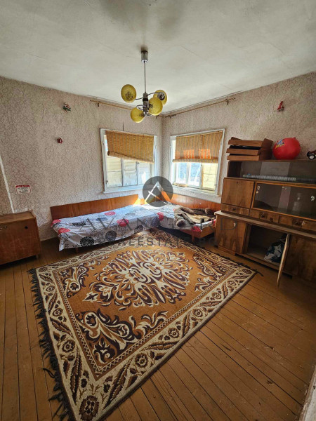House in Markovo / Center