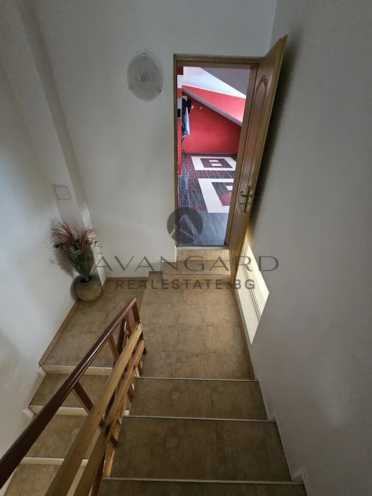 Two -storey house /brest