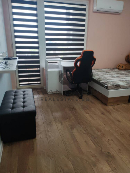 ДВУСТАЕН ОБЗАВЕДЕН/ МАРКОВО