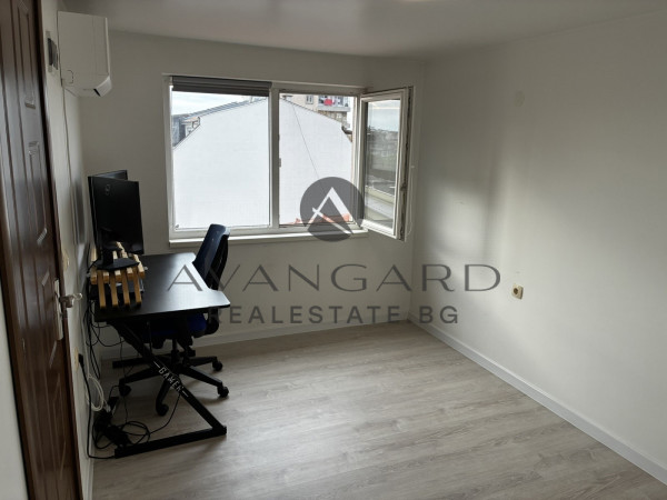 НАПЪЛНО ОБЗАВЕДЕН МЕЗОНЕТ / Водна палата