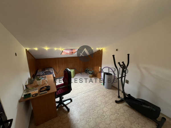 Furnished two -bedroom old town