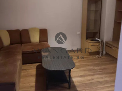 One bedroom! Three separate rooms! Kyuchuk Paris!