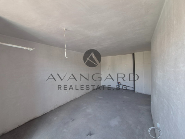One -bedroom with parking space / central station