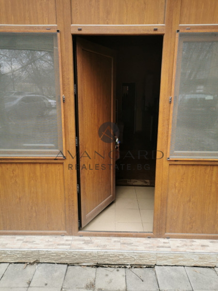 ONE BEDROOM FURNISHED APARTMENT! THE BREAKER!