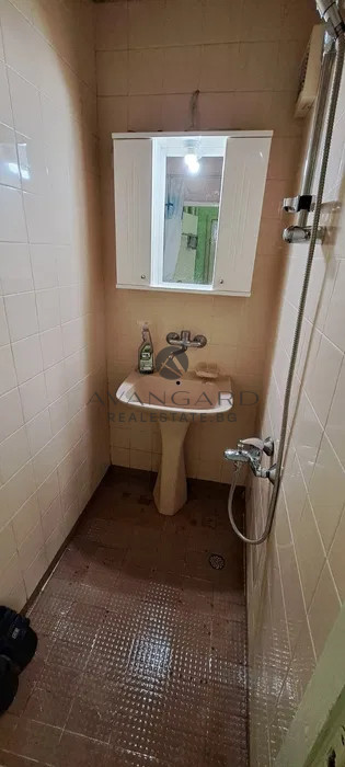 ДВУСТАЕН АПАРТАМЕНТ ДО МГ !