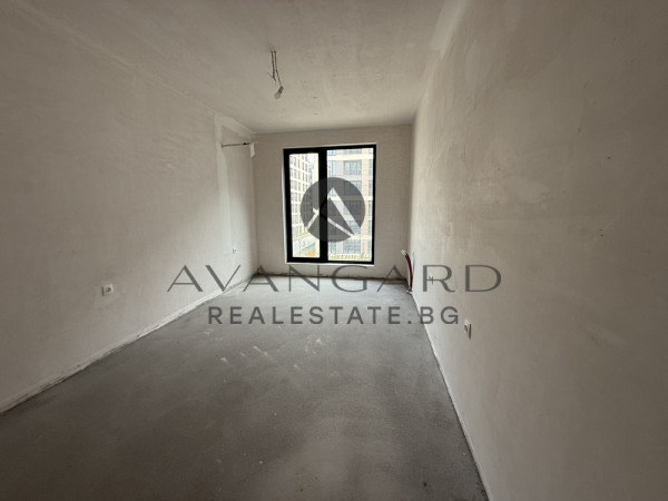 ТРИСТАЕН! НОВ КОМПЛЕКС! ТРАКИЯ!