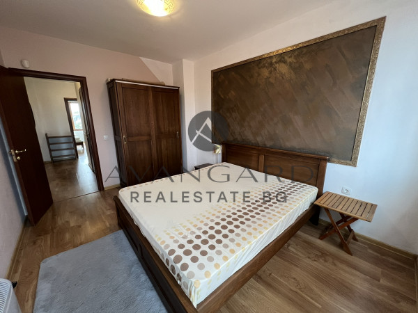 ТРИСТАЕН АПАРТАМЕНТ ДО ВОДНАТА ПАЛАТА