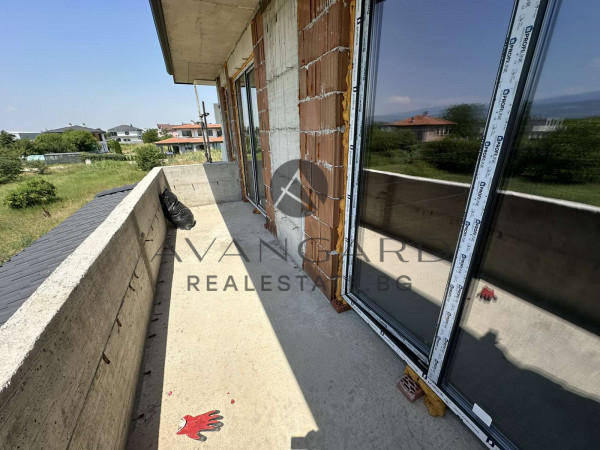 Spacious two -storey house with yard / in front of Act 16 / Belomorski