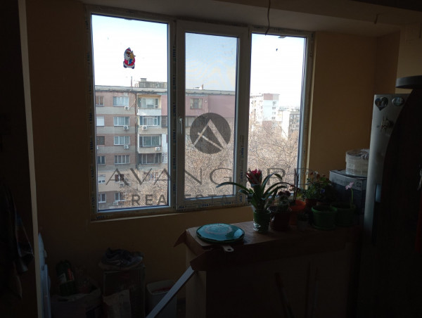 Top location! Two -bedroom apartment tet