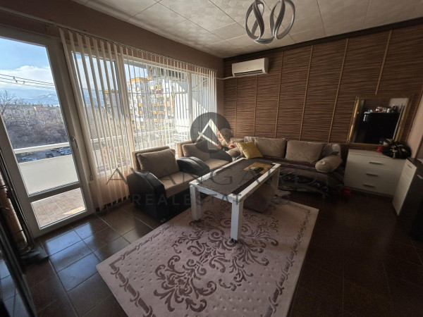 Three-bed