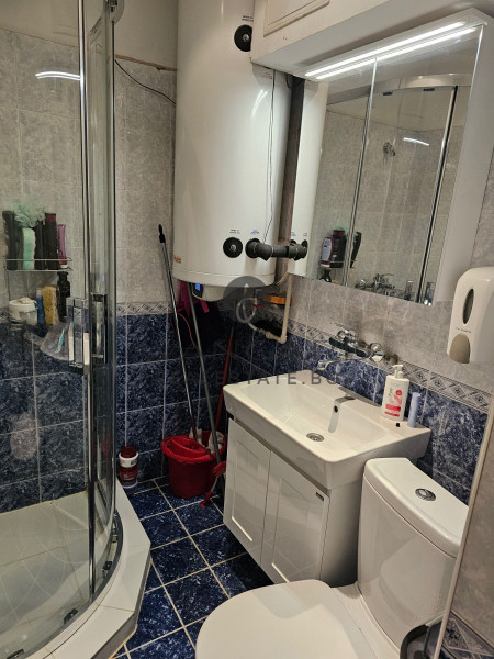 Fully furnished multi -bedroom apartment