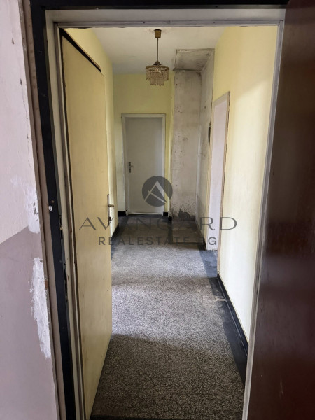 Three-room REAL SQUARE AREA