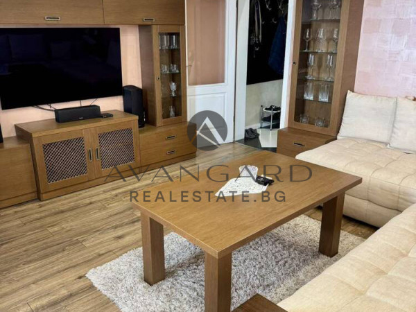 Stylishly furnished to Vasil Kolarov