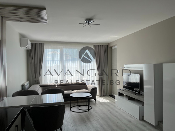 Design one -bedroom apartment / Smirnenski