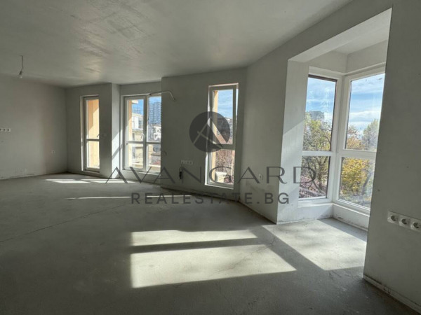 ПРЕД АКТ 16! ТРИСТАЕН АПАРТАМЕНТ / СЪДИЙСКИ