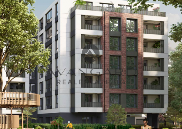 One -bedroom apartment with yard in a luxury building/ Smirnenski