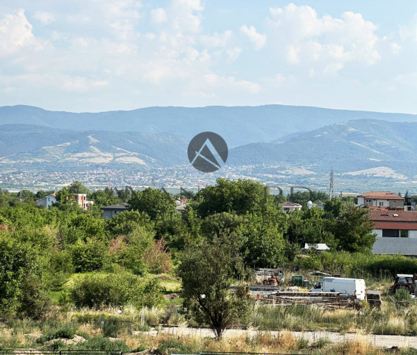 ПРОСТОРЕН ОБЗАВЕДЕН ДВУСТАЕН / НОВА СГРАДА / ЮЖНО ИЗЛОЖЕНИЕ