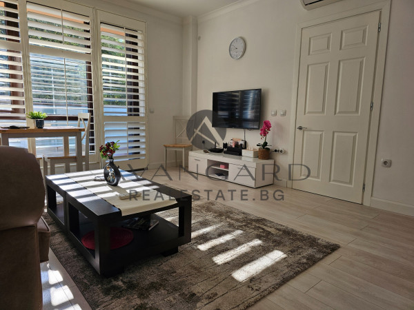 Top location! Center! One bedroom furnished!