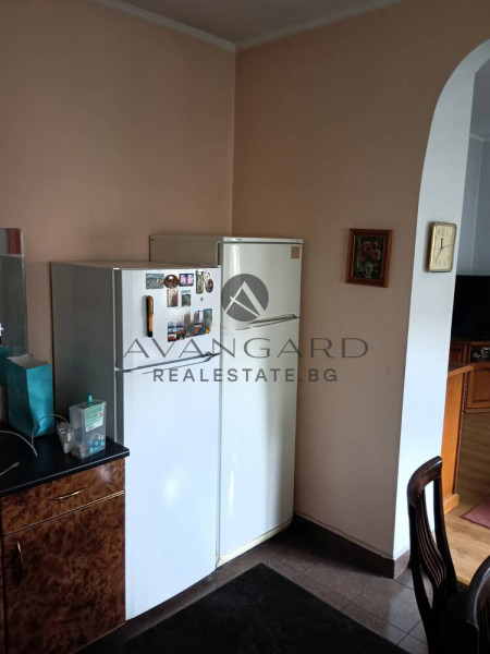 Multiple furnished! Super Center!