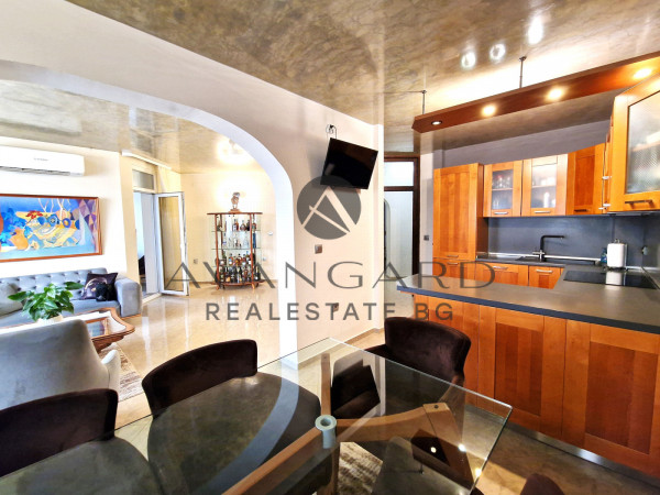 Three -bedroom Thrace