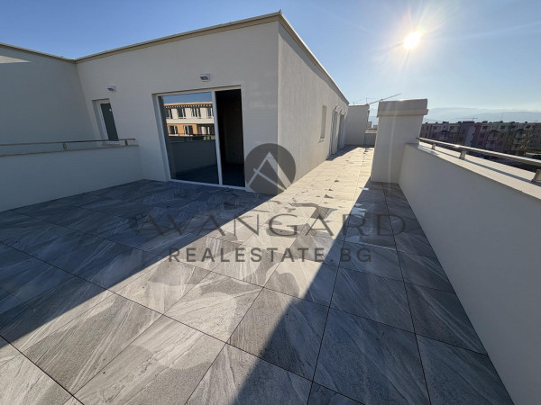 BEFORE ACT 16! Four-room Ostromila