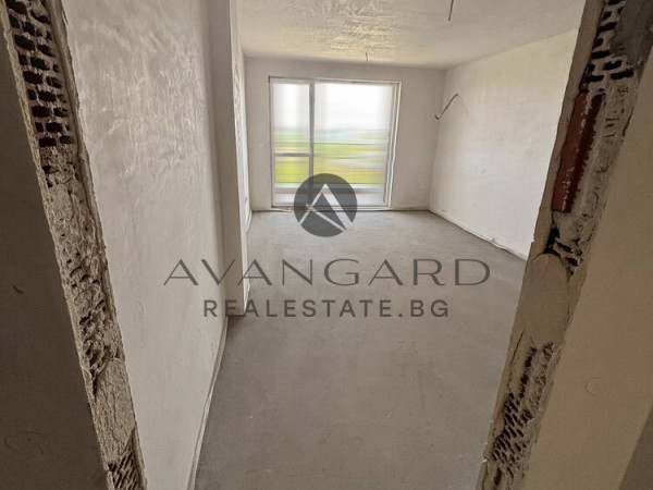 ПРОСТОРЕН ТРИСТАЕН С АКТ16 / ЮЖНО ИЗЛОЖЕНИЕ