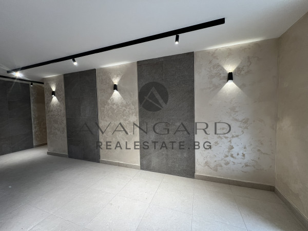 Тристаен апартамент с акт 16 !