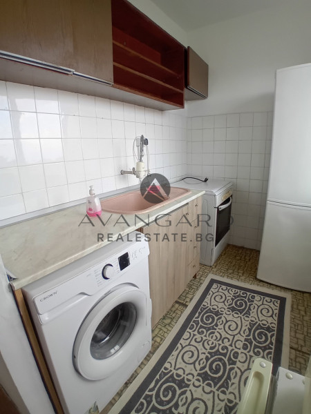 Four -bedroom furnished! Sunrise!