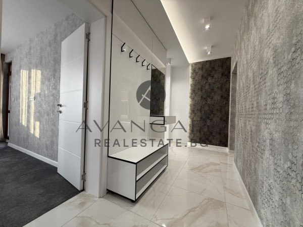 Two -bedroom designer
