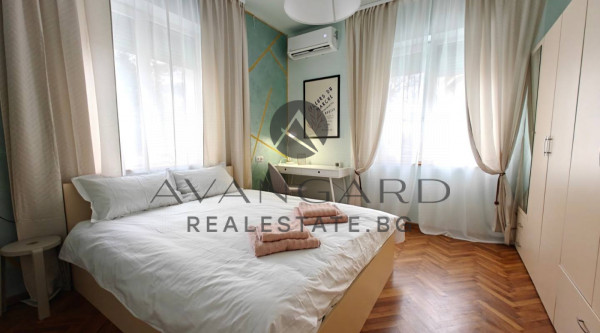 Two bedroom apartment in the perfect center !!!