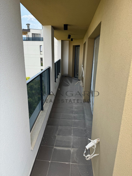 ПРОСТОРЕН ТРИСТАЕН / НОВА МАЛКА СГРАДА / ХРИСТО СМИРНЕНСКИ