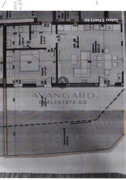 Двустаен с Двор/ Гребната