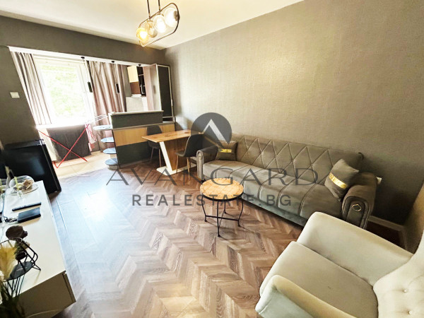 Furnished one -bedroom newcomer