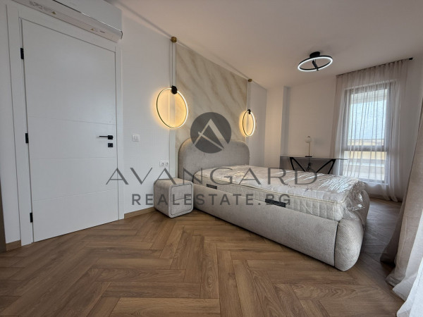 ТРИСТАЕН ЛУКСОЗЕН ПЕНТХАУС